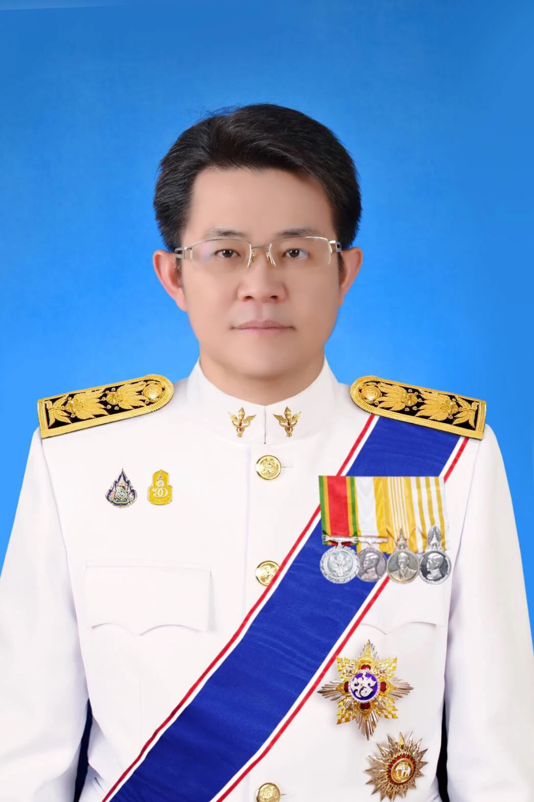 นายแพทย์เกรียงศักดิ์ วัชรกูลเกียรติ